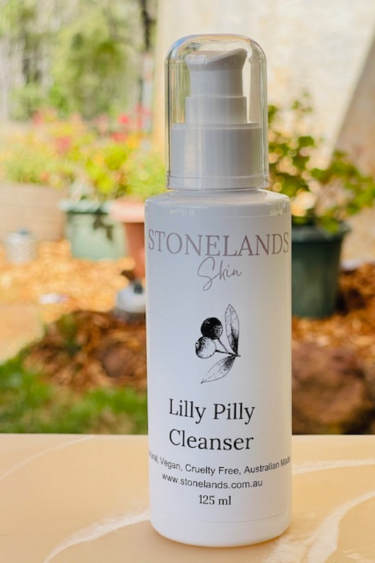 Lilly Pilly Cleanser – Gentle Nourishing Gel Cleanser